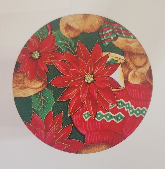 Christmas Bears with Poinsettia Tin Gift Box - Picture 2 of 5